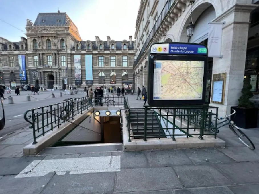 Apartmán La Villa Du Louvre Paříž
